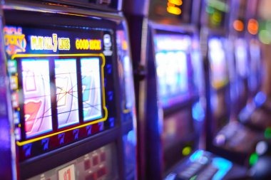 Gates of Olympus and Sweet Bonanza slot game features on grand4d